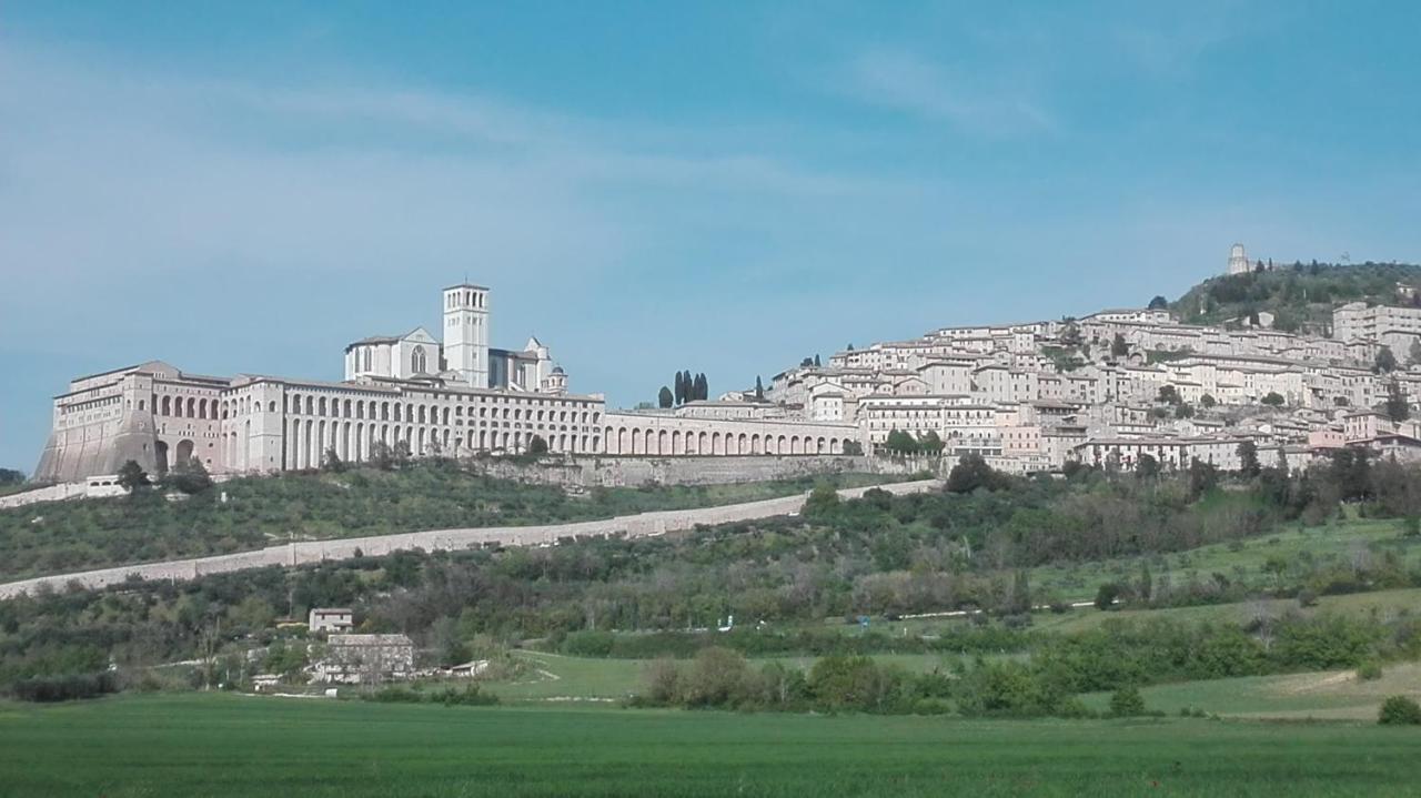 Casa Del Frate Apartment Assisi Exterior photo