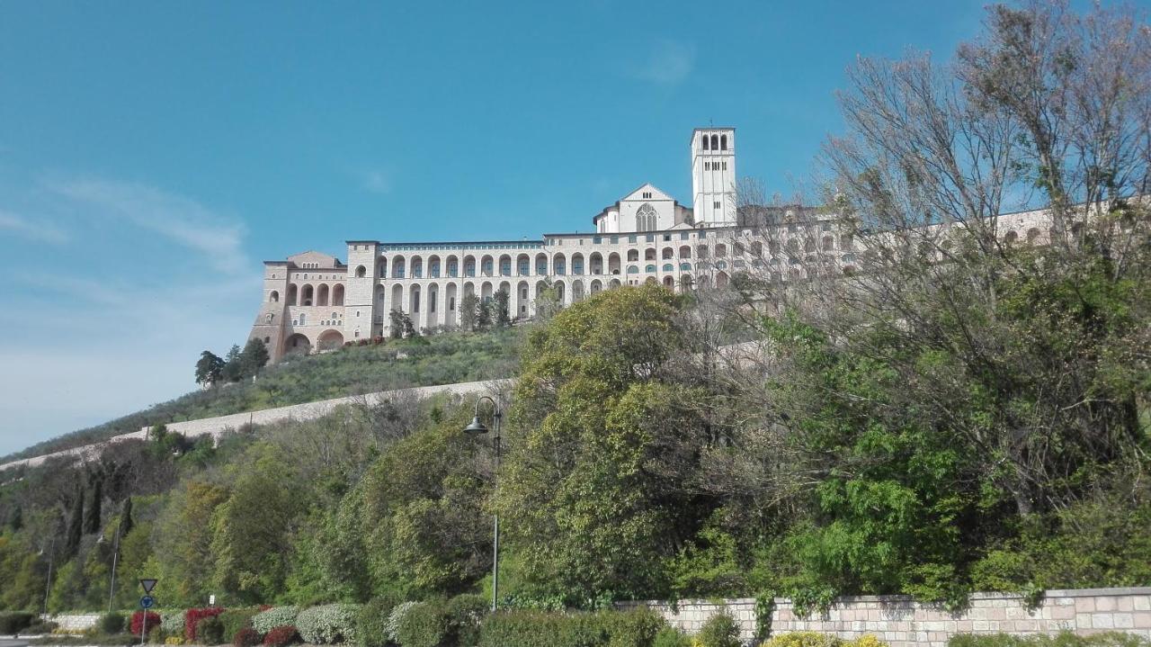 Casa Del Frate Apartment Assisi Exterior photo